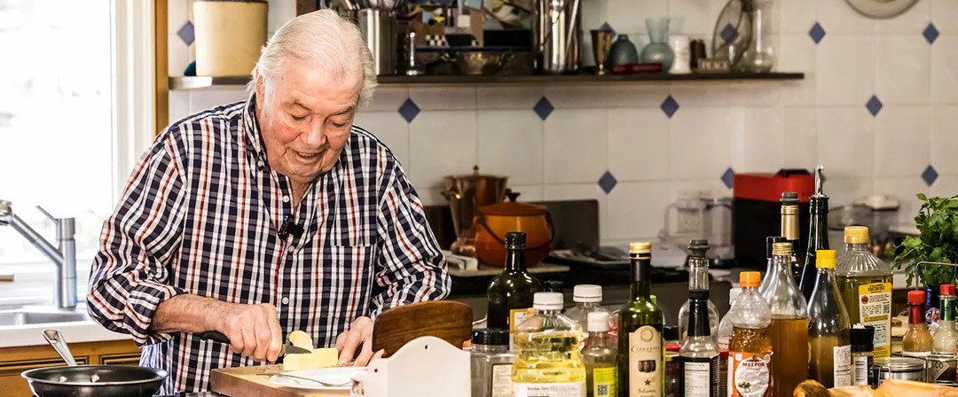 Chef and artist Jacques Pépin in the kitchen